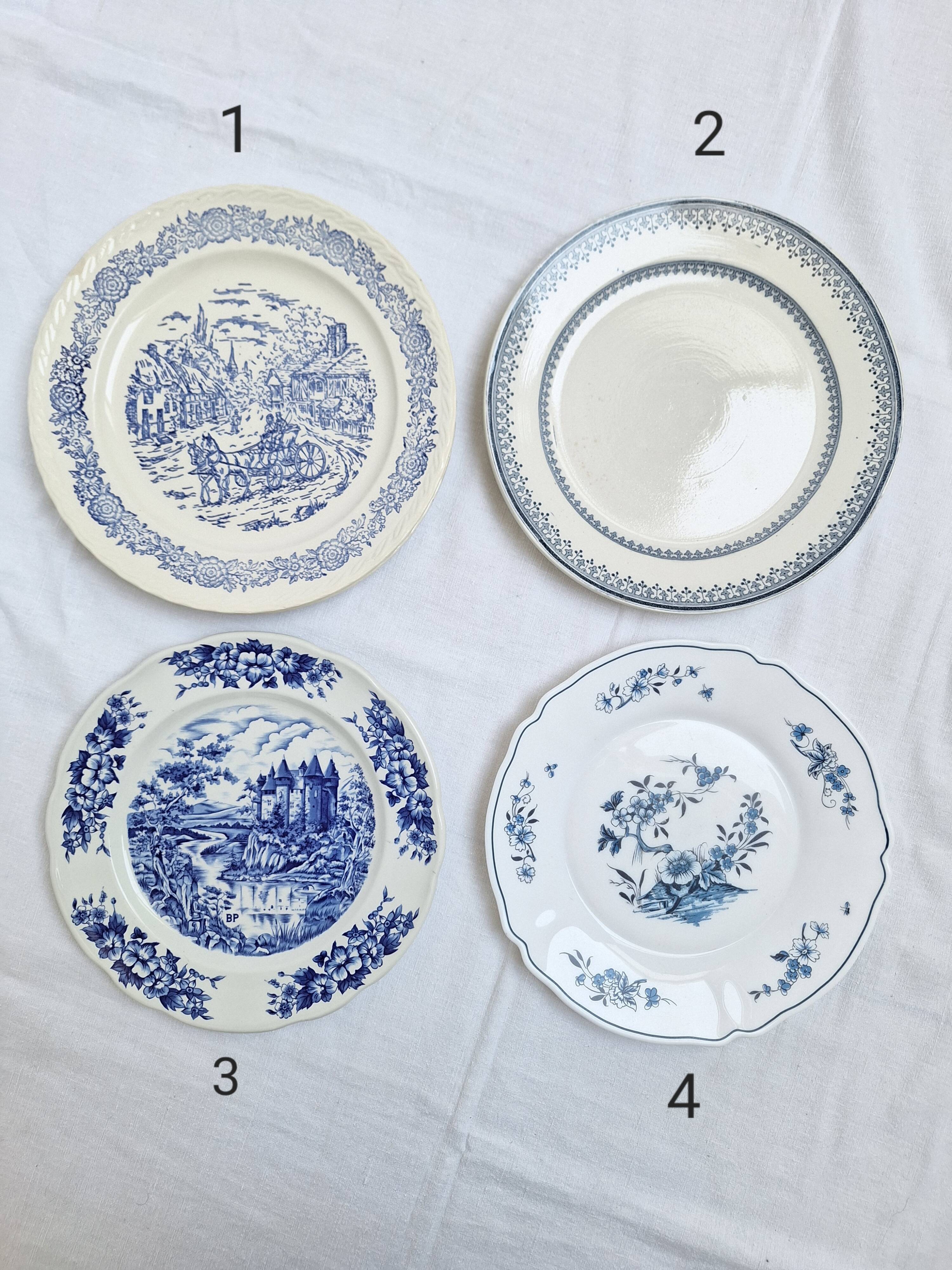 6 vintage flat plates