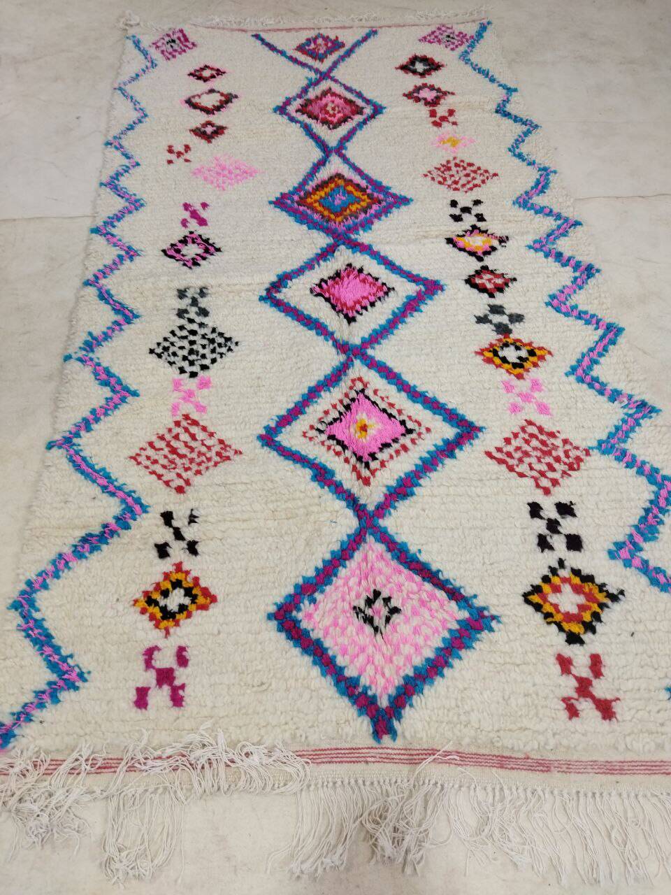 Handmade Moroccan Berber rug 253 X 143 CM