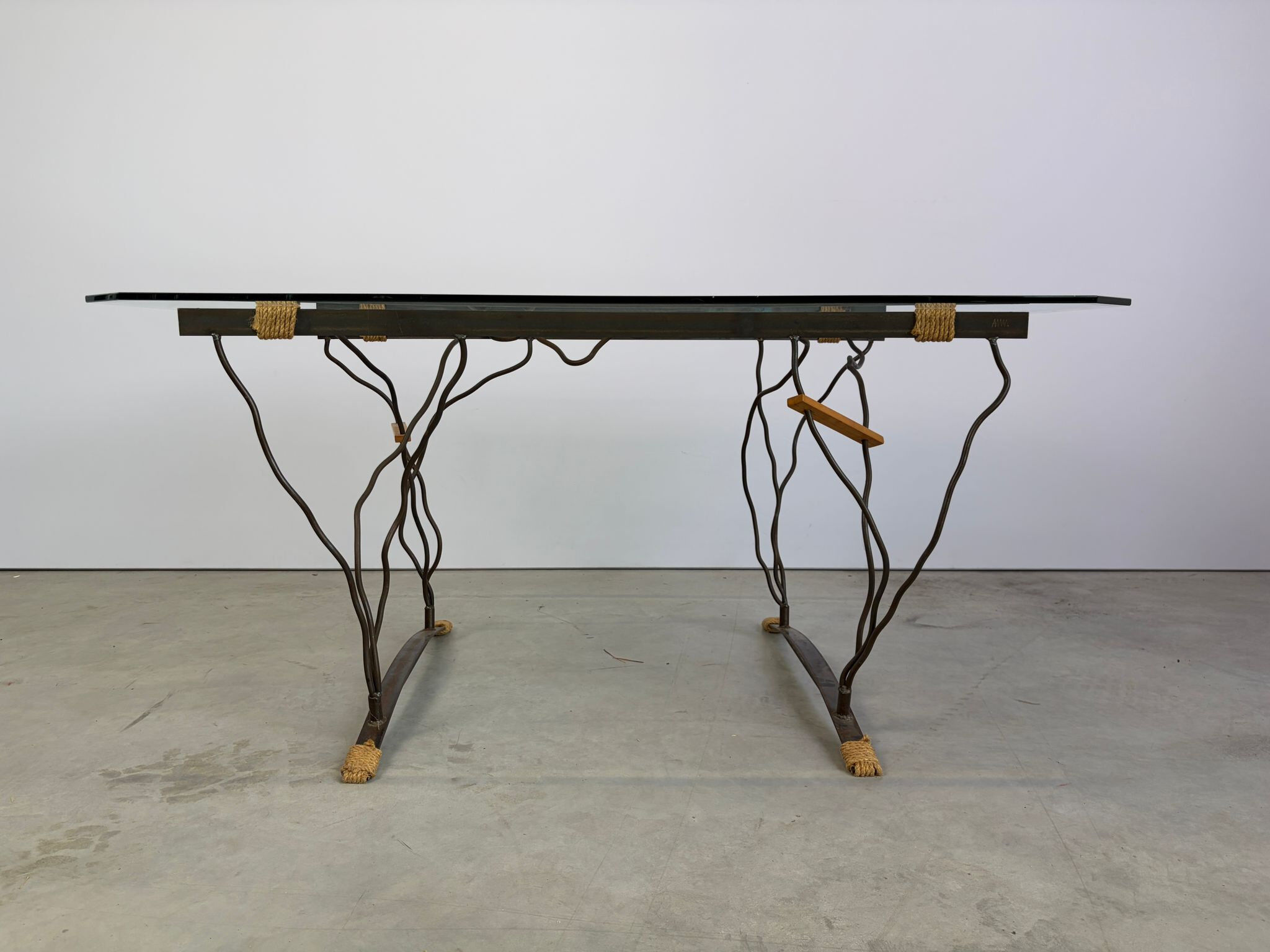 Table à manger vintage en fer forgé et verre, années 1970