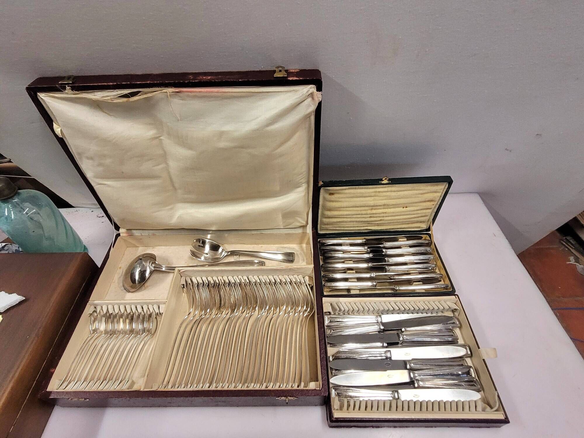 Silver plated cutlery set, Fionnet François, mid-20th century, 149 pieces with boxes