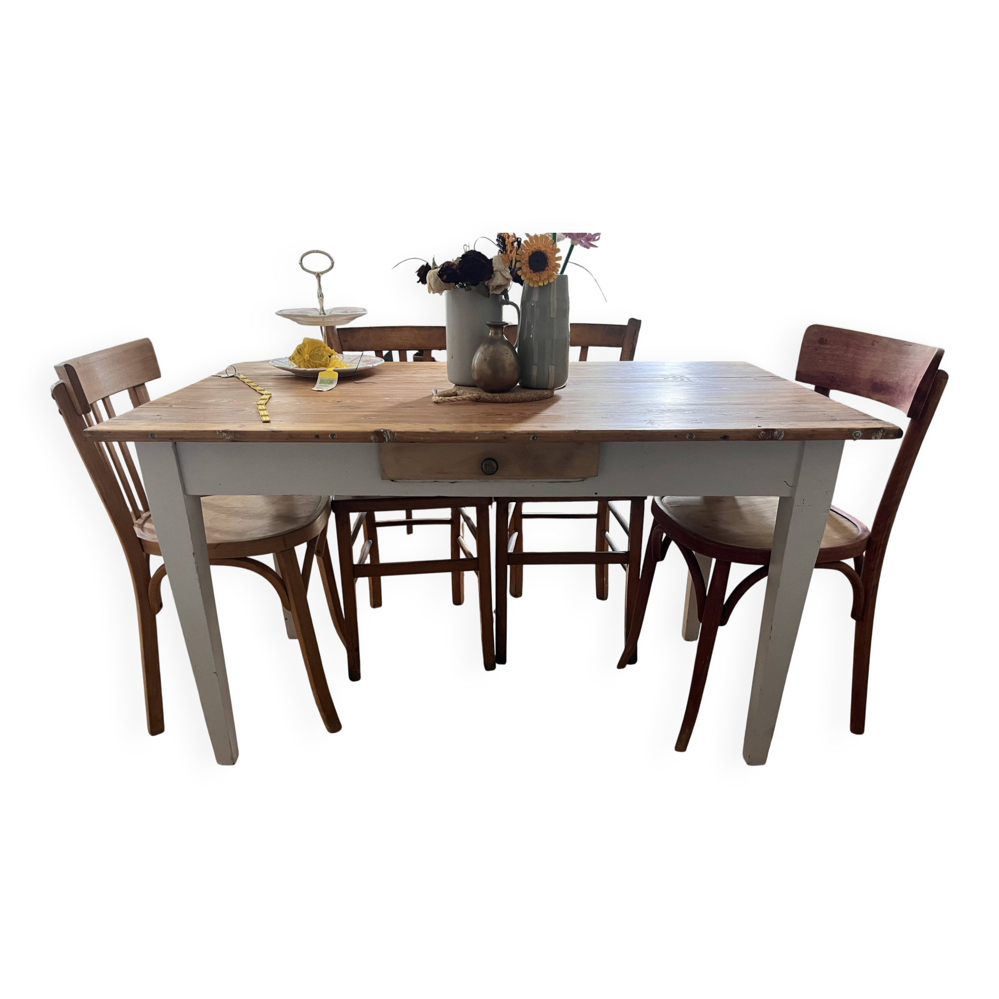 Farmhouse table