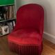 Red toad chair