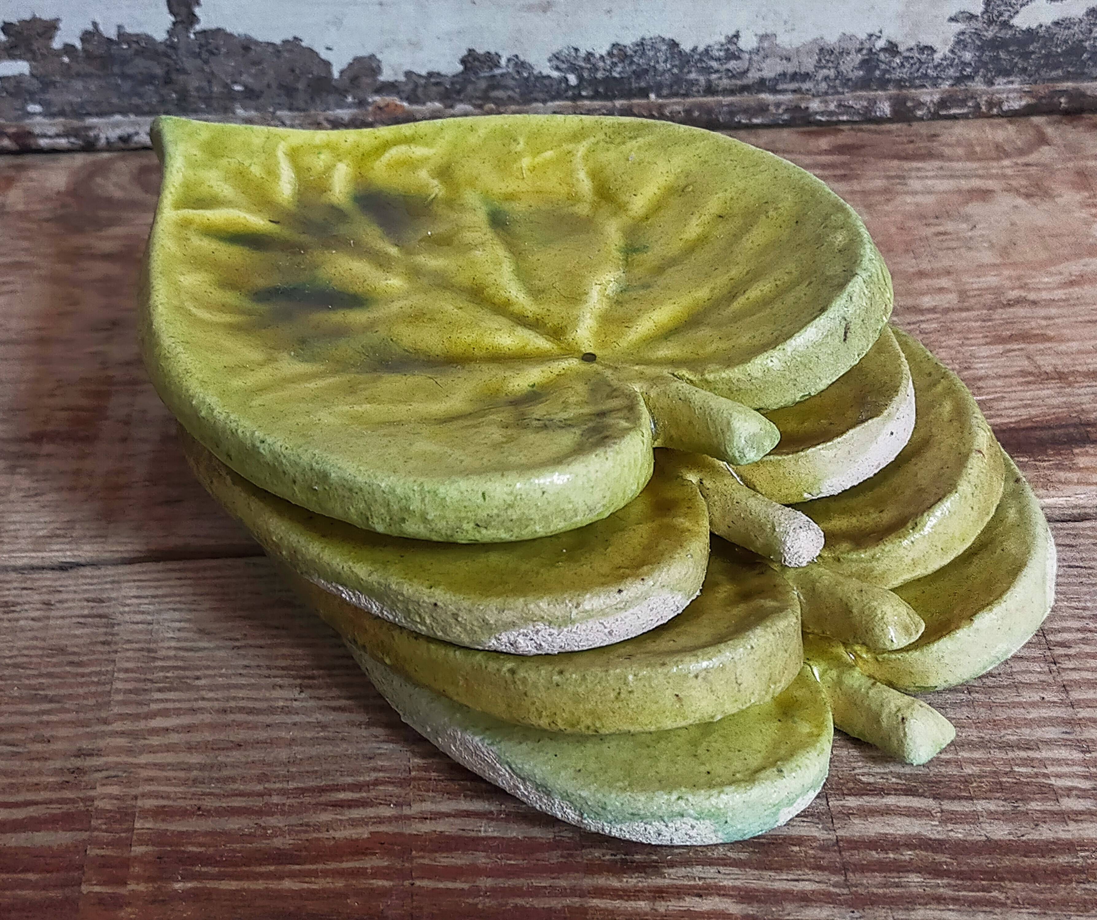 Four ceramic leaf cups from Les potiers d’Accolay