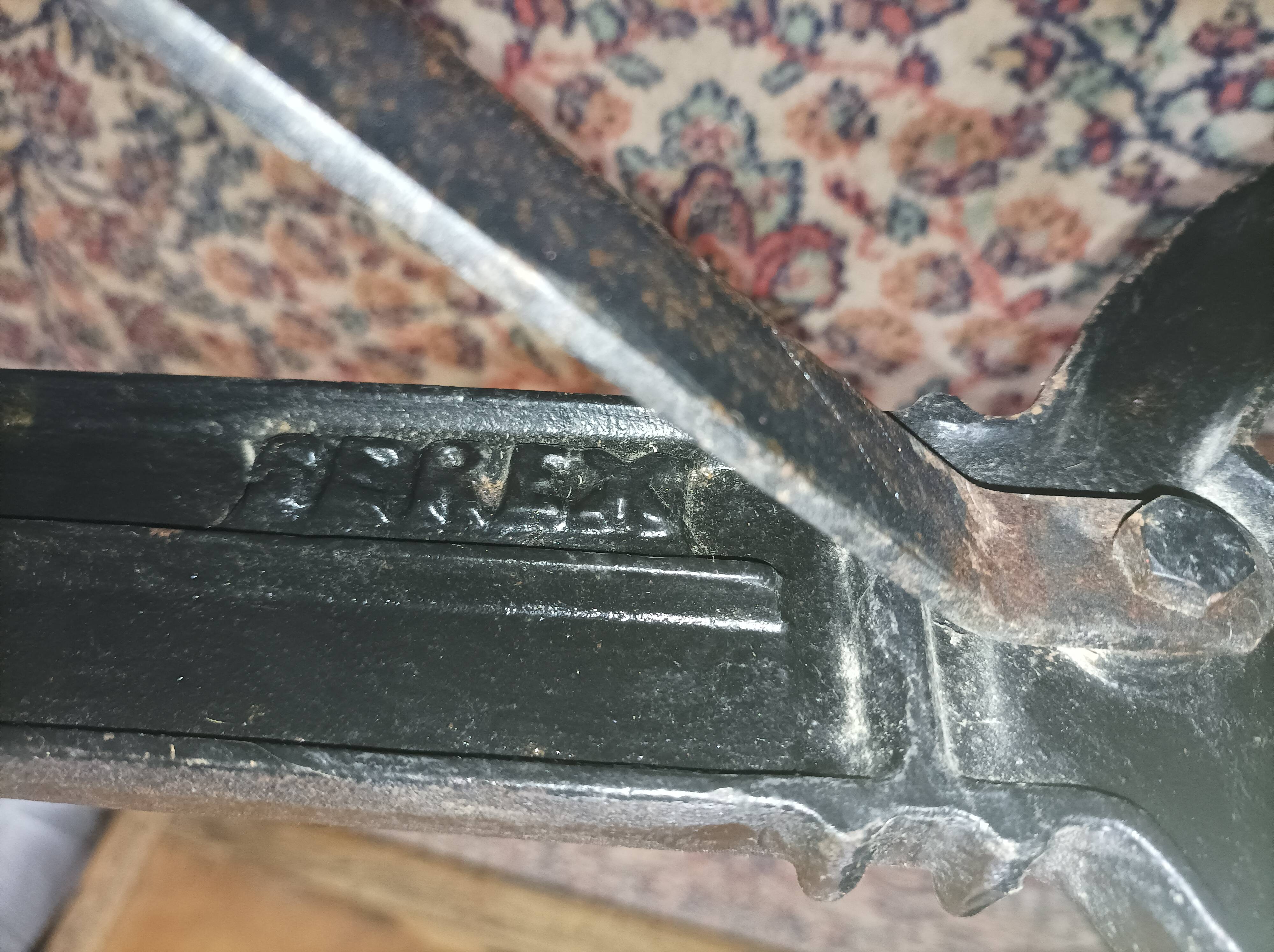 Table de bistrot métal et bois SEREX, 1920