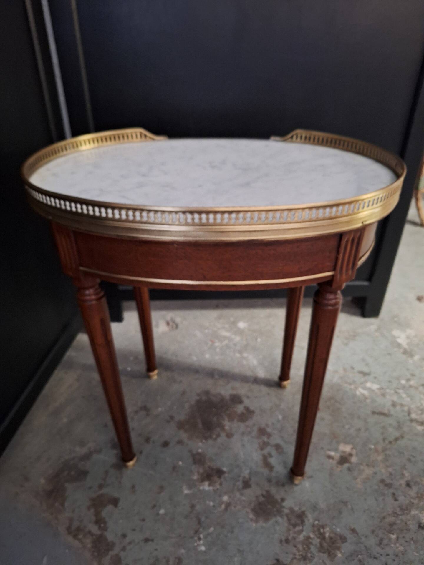 Bedside table