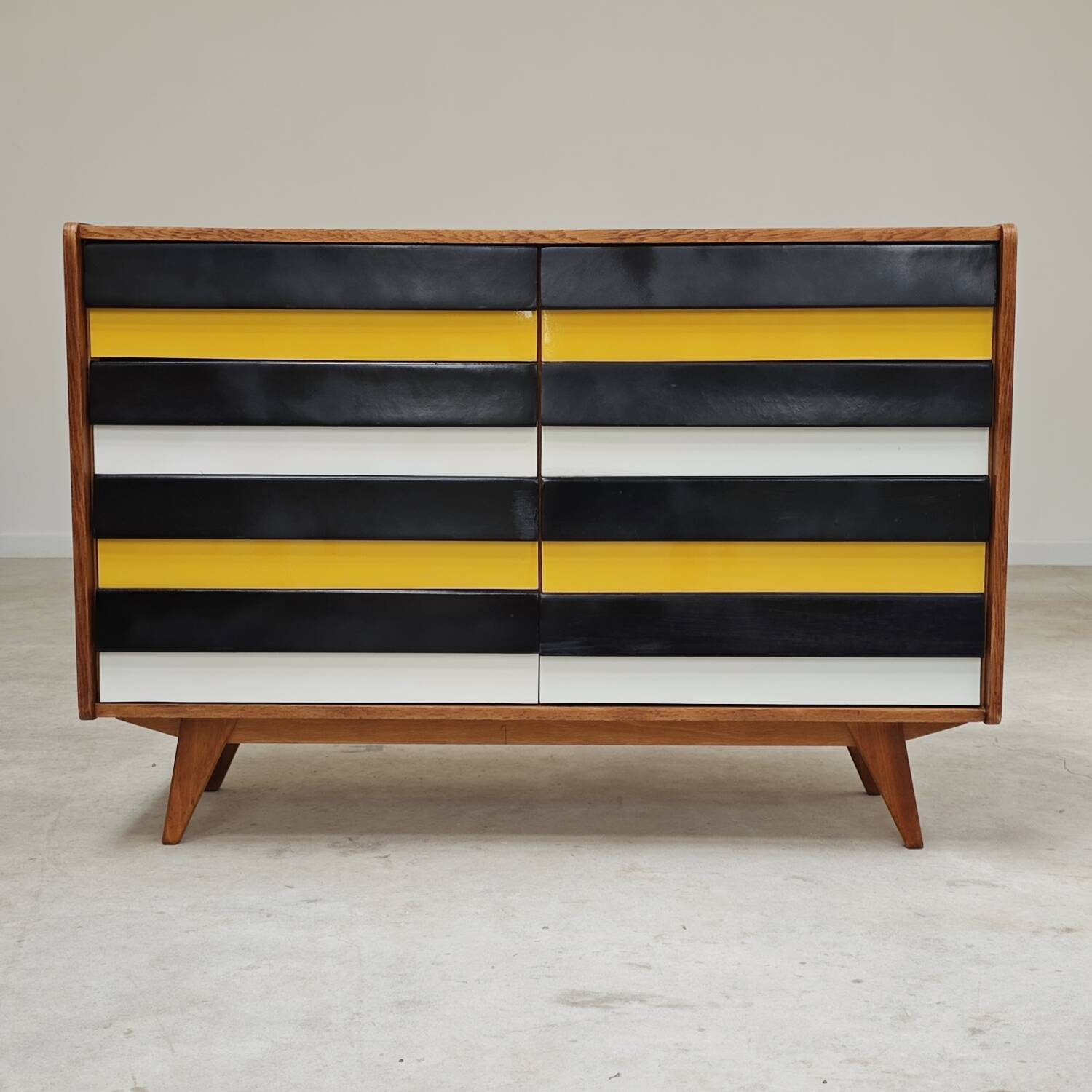 U453 yellow 8-drawer wooden sideboard by Jiri Jiroutek for Interier Praha 1960