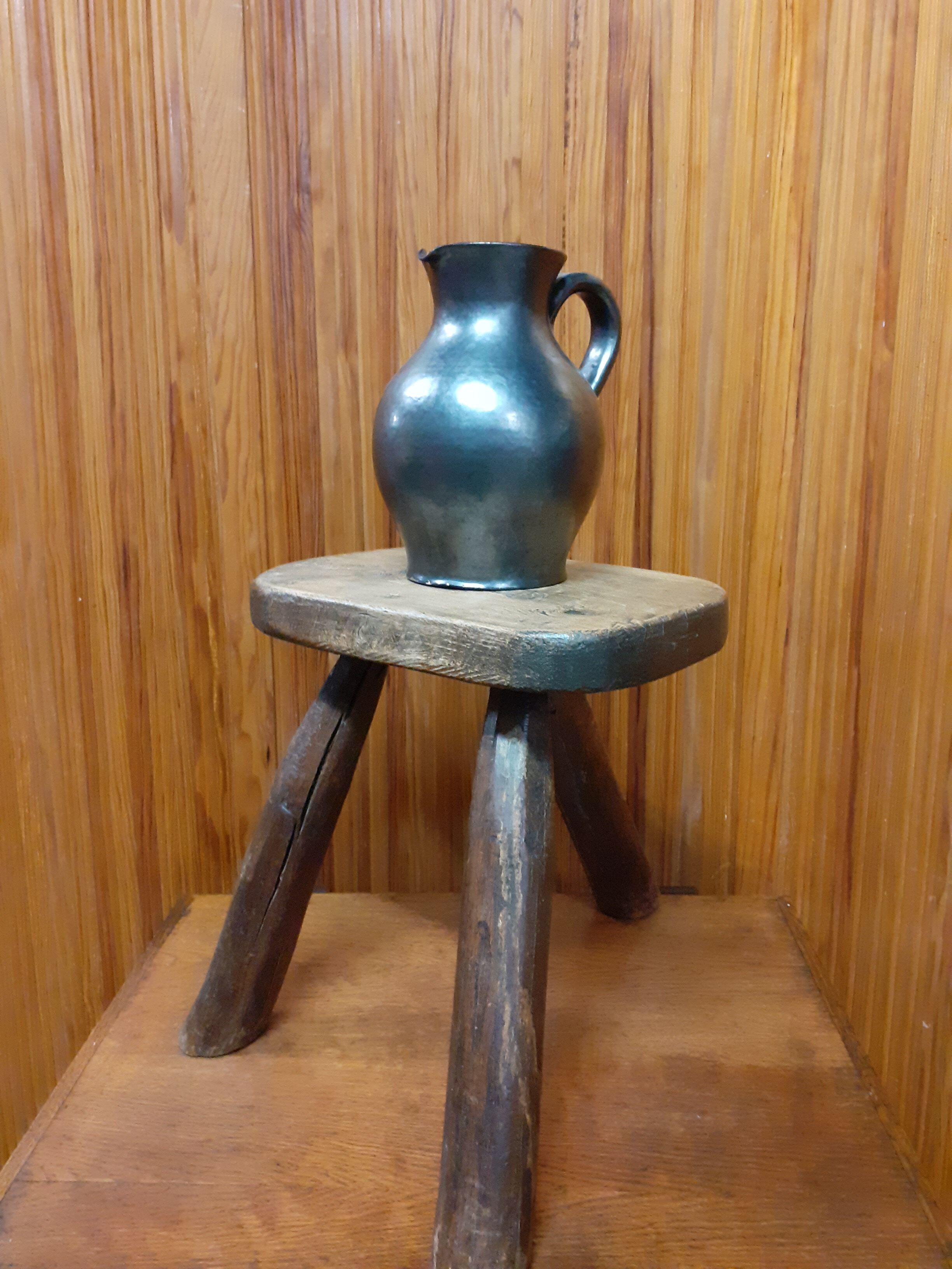 Vintage brutalist tabouret