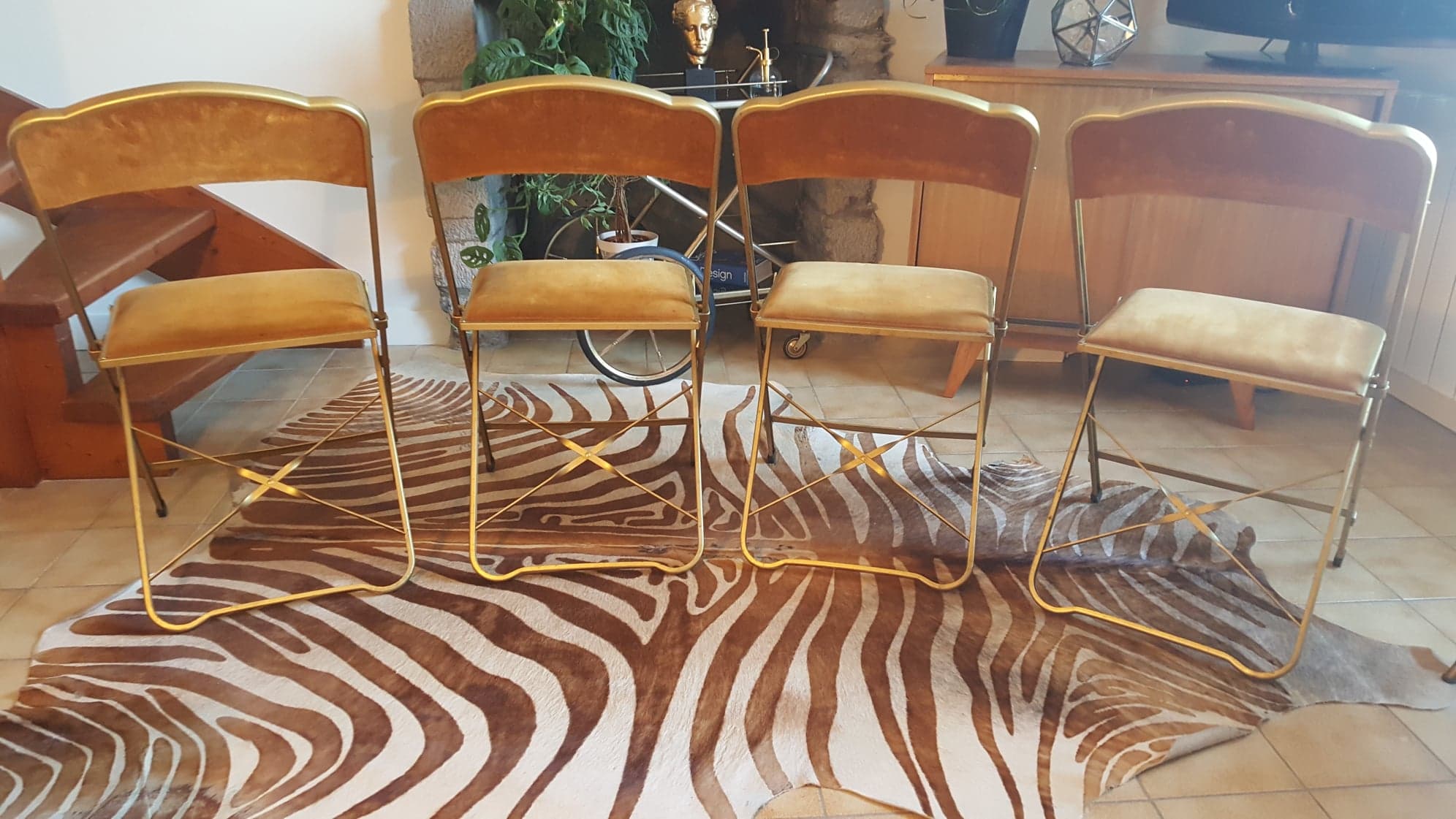 Série de 4 chaises pliantes Chaisor en velours moutarde
