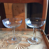 2 champagne glasses