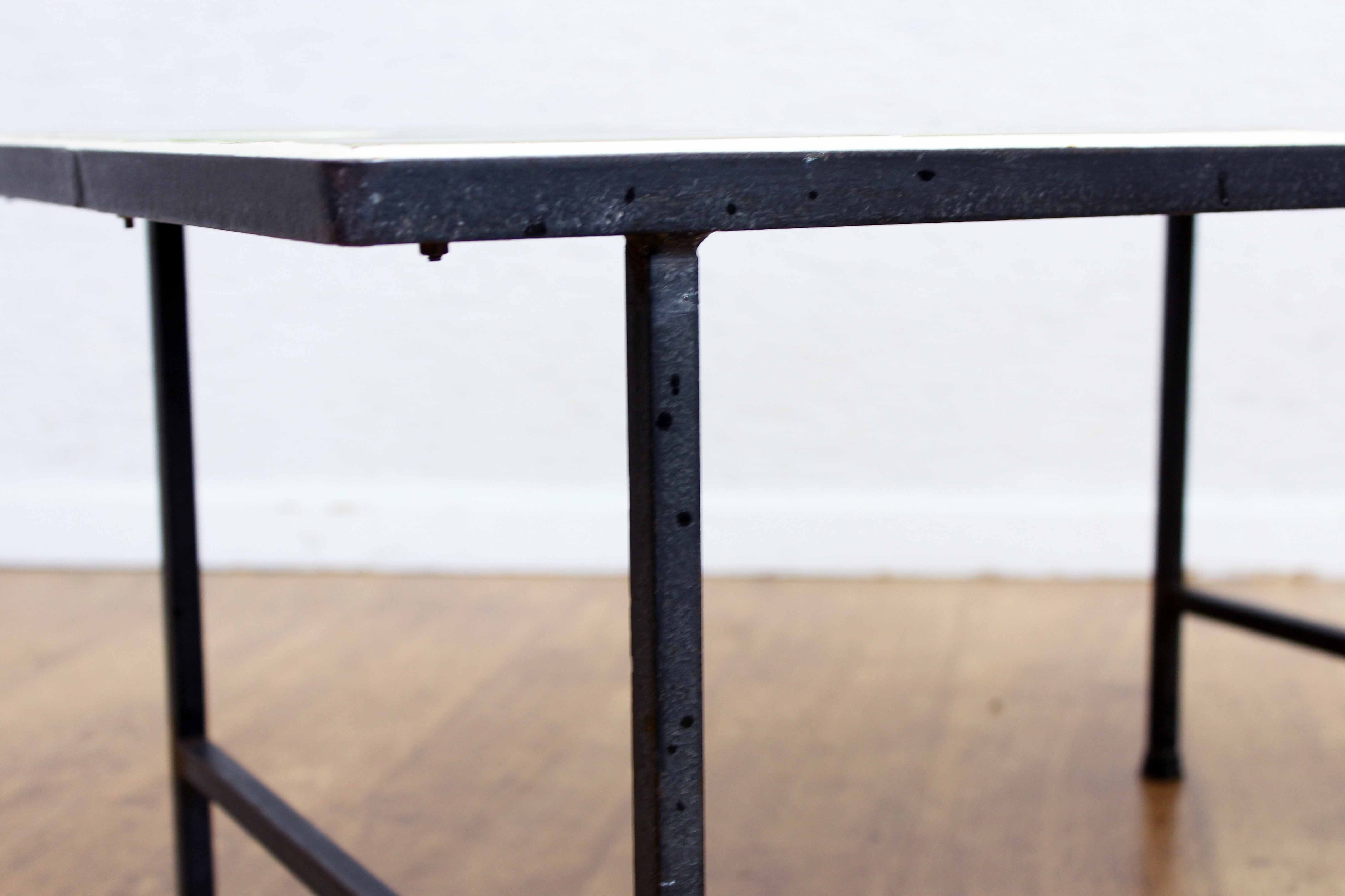 Table basse en céramique années 50