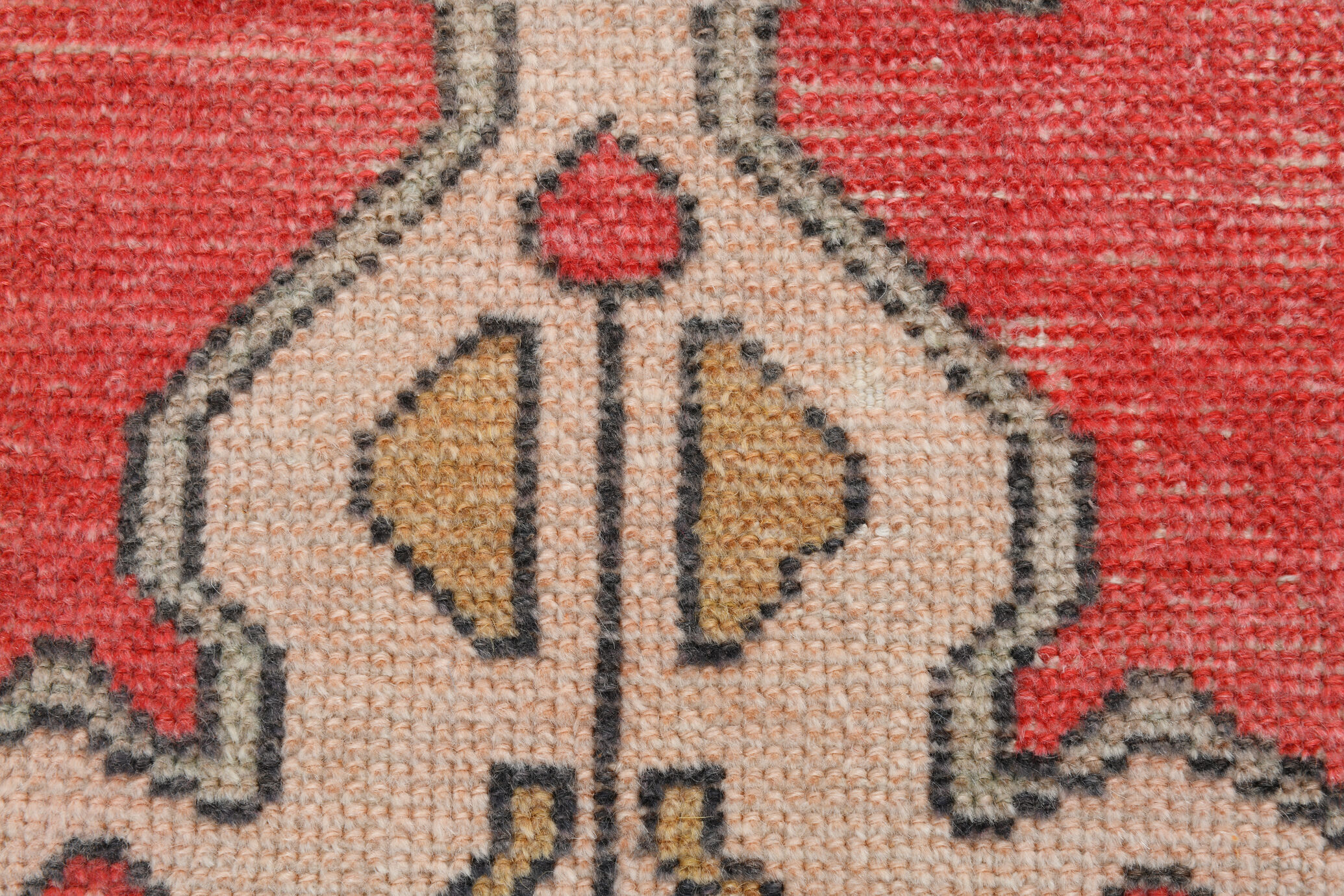 4x10 red & beige wool vintage rug 140x301cm
