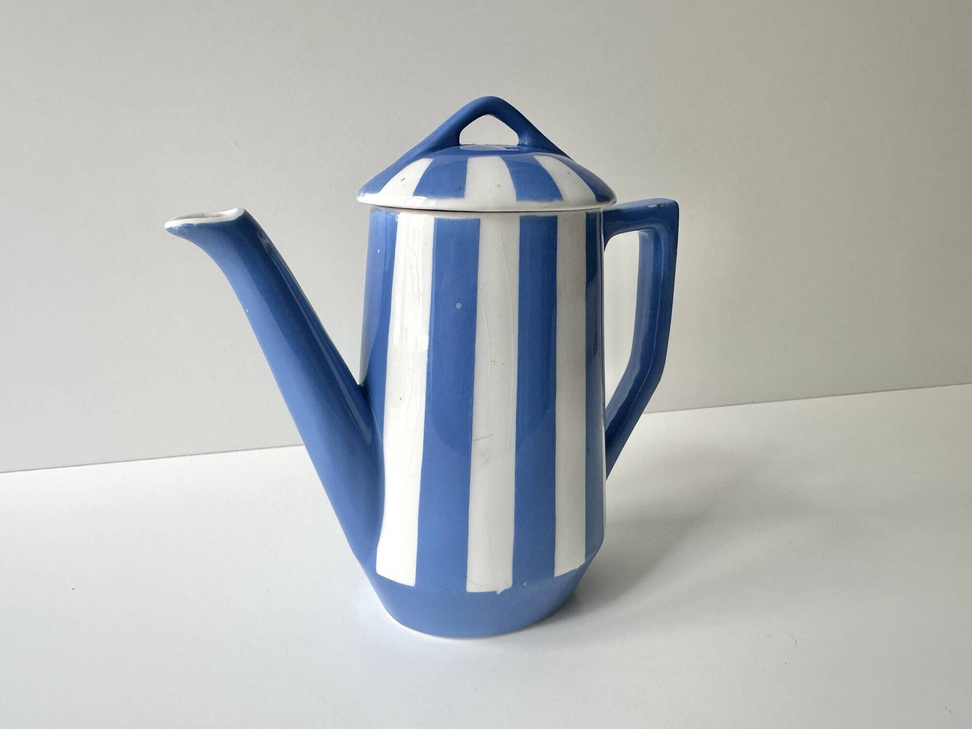 Small art deco coffee pot fox trott sarreguemines 1930s