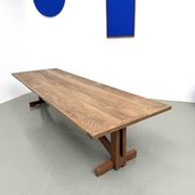 Refectory table in solid pine and beech, with X-shaped legs.