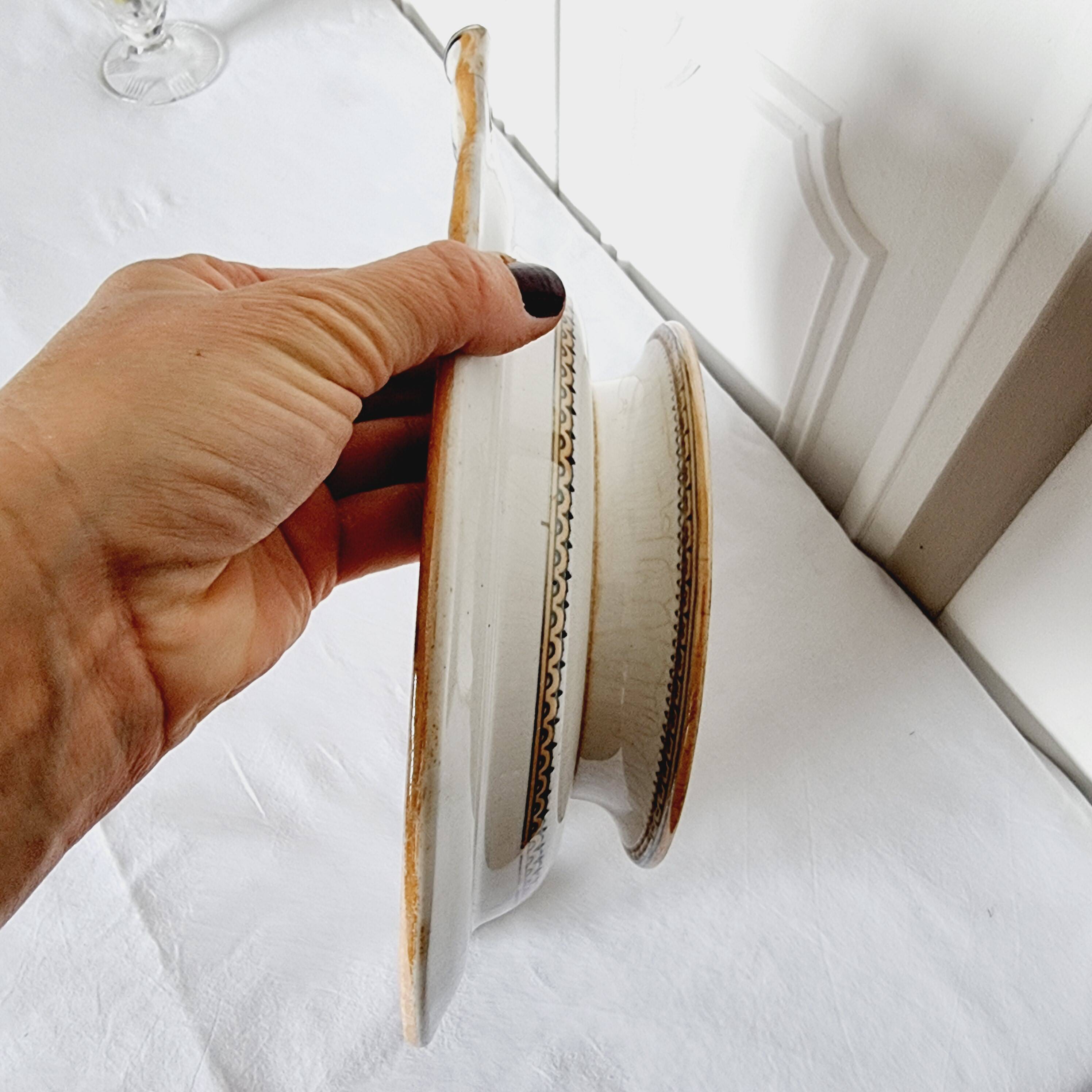 Assiette à Pied de Majolique Anglais Chine Minton