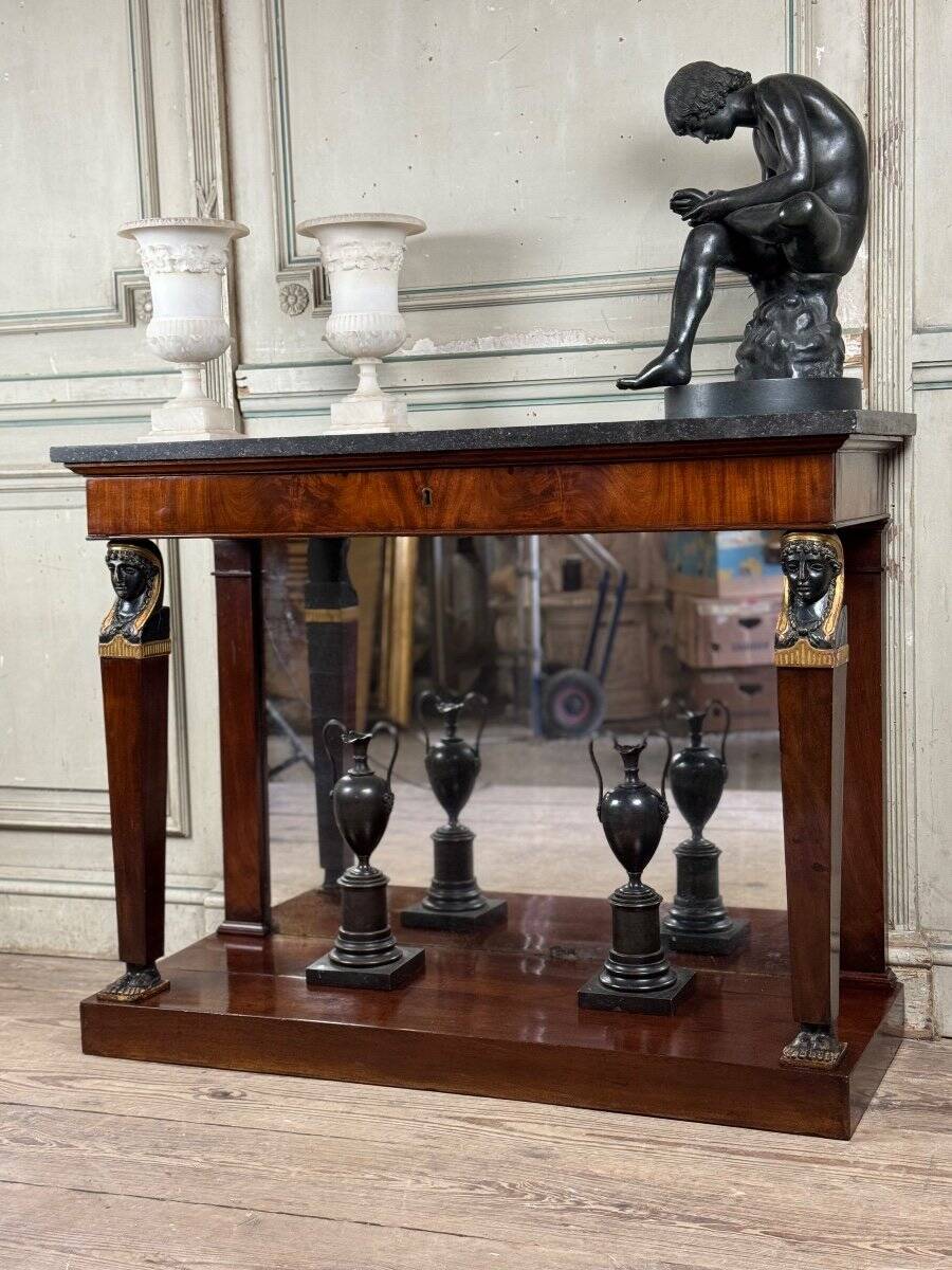 “Return from Egypt” console in mahogany, early 19th century