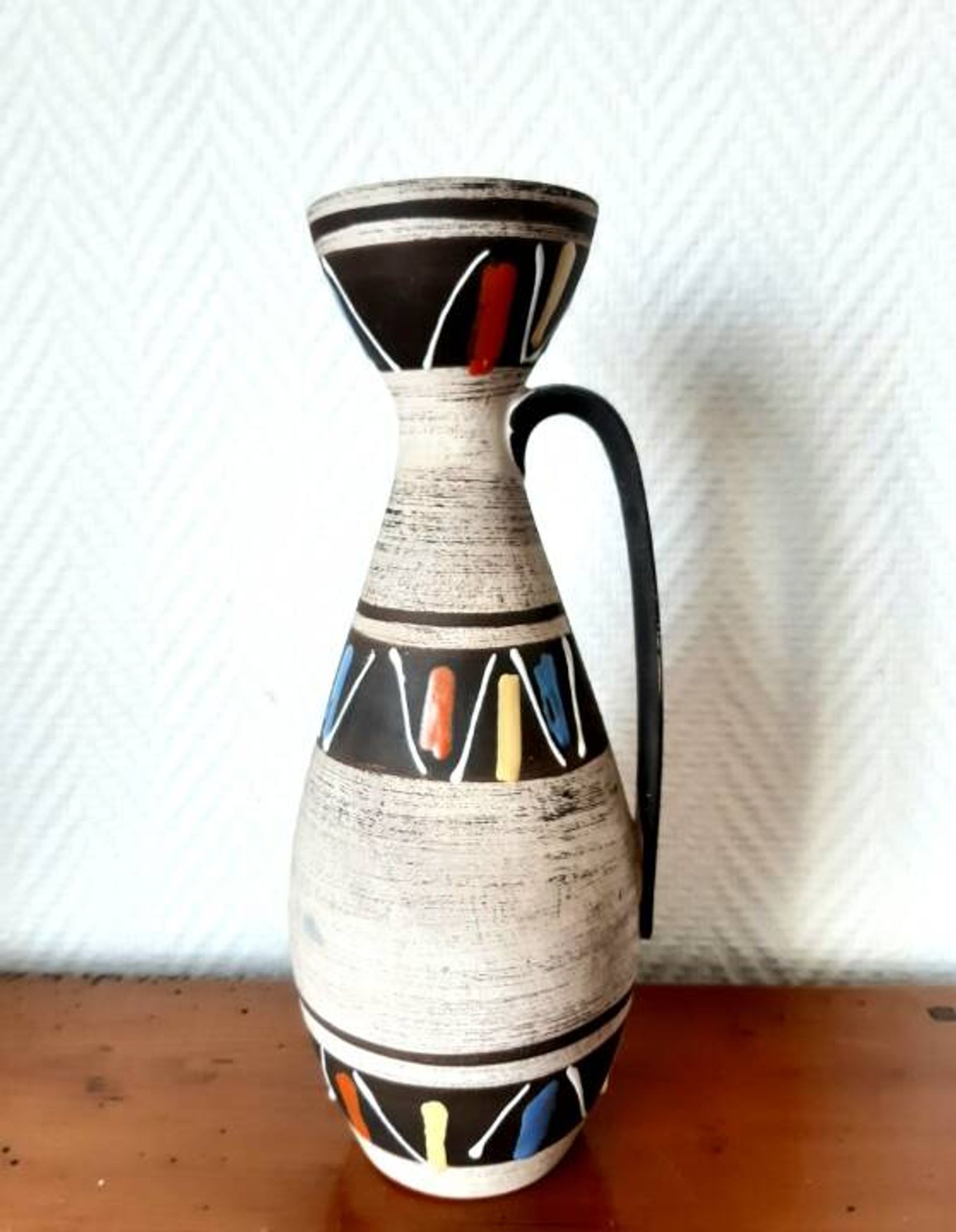 Vase en céramique graphique, West Germany, vers 1970