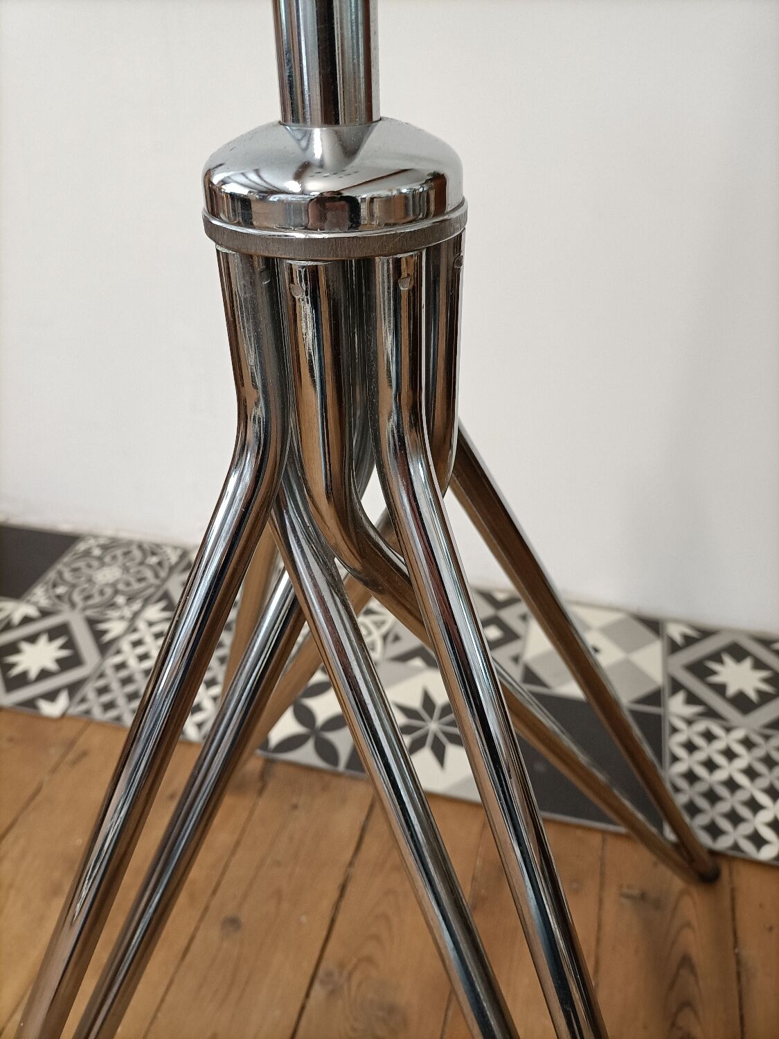 Coat rack parrot 60s