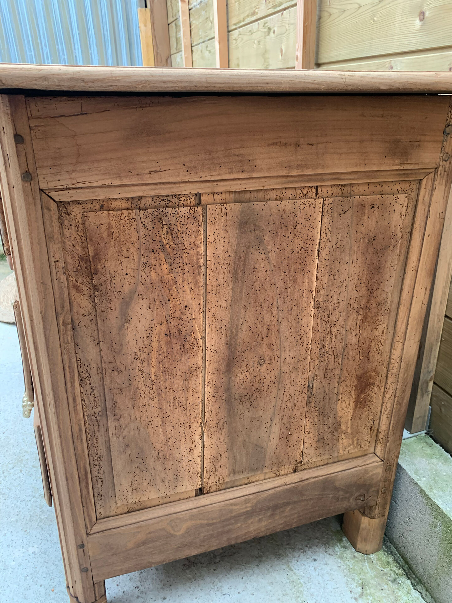 Louis XV solid wood chest of drawers
