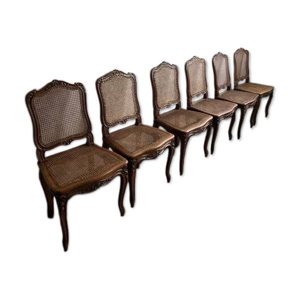 Lot de 6 chaises Louis XV cannees en noyer