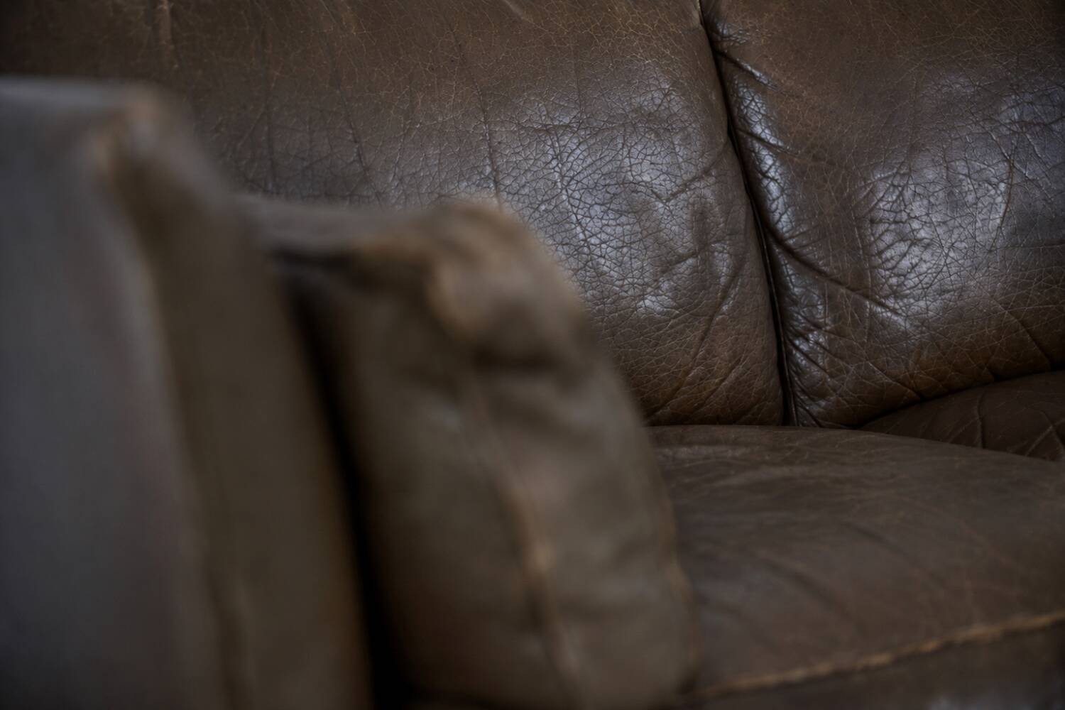 Mid-Century Modern Vintage Leather Cromwell Sofa by Arne Norell, 1960s