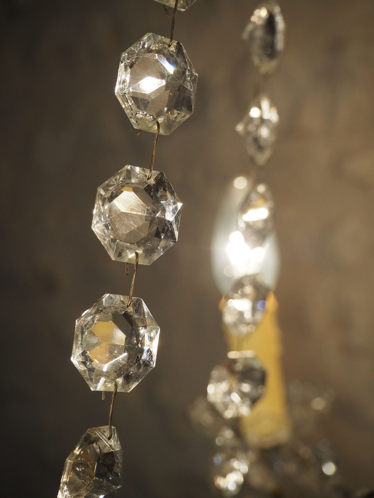 Ancient bronze and pampilles chandeliers with facets and crystal cups - old style - 6 fires