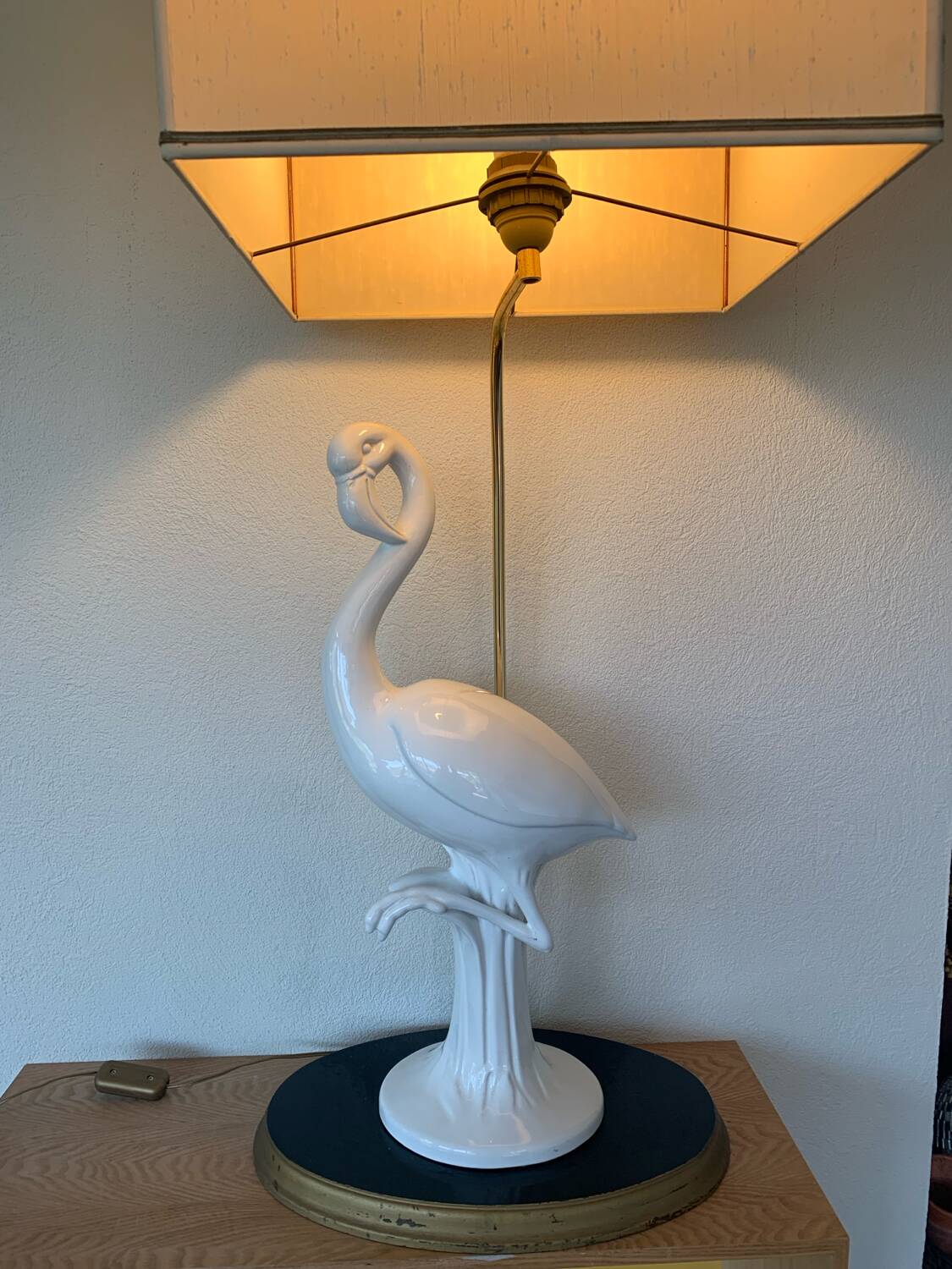 Very large flemish white ceramic lamp 50's italy 97cm with lampshade