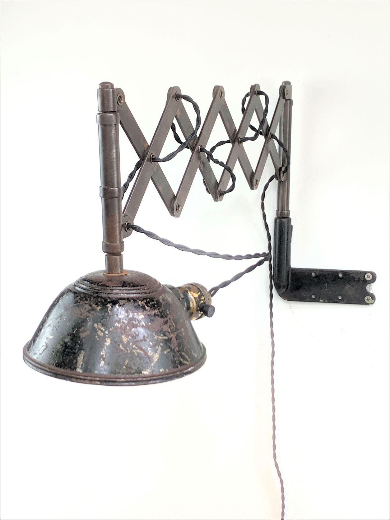 Scissor lamp chicago lamp modern appliances usa accordeon