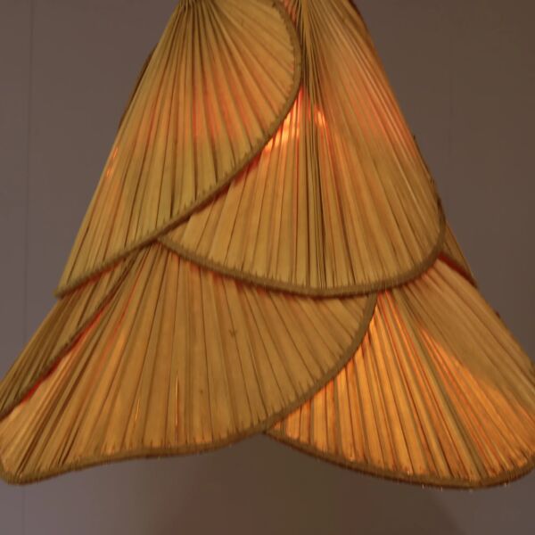 Suspension ''Uchiwa'' dans le style d'Ingo Maurer, Allemagne 1970