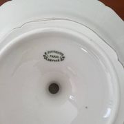 Dish on porcelain pedestal E. BOURGEOIS