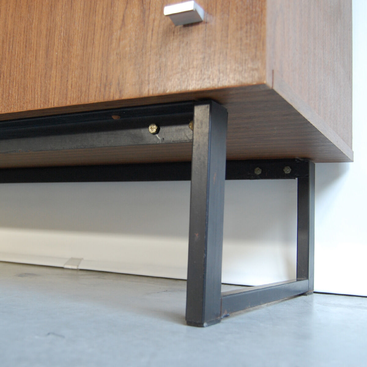 Buffet 1264 by Pierre Guariche for Meurop 1960s