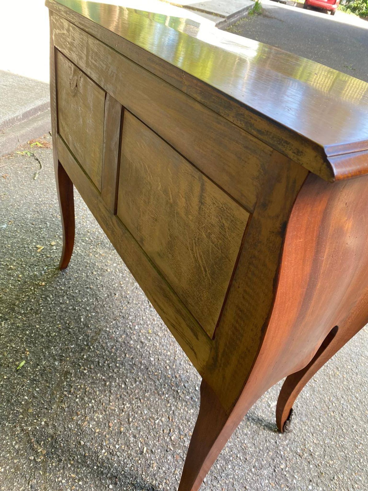 Vintage Louis XV commode in light solid wood, France 1920.
