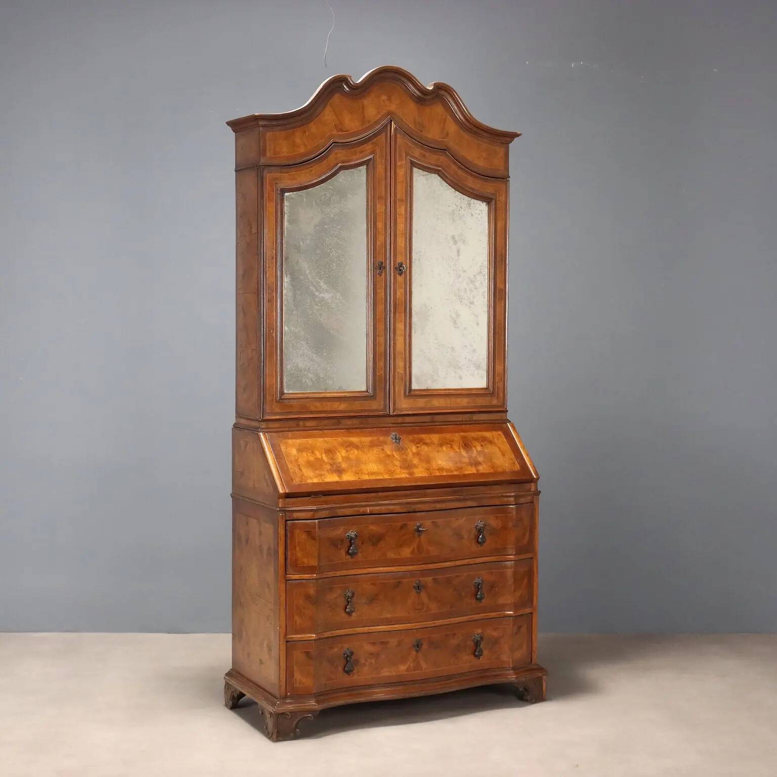 Antique trumeau in walnut, Italy, early 20th century.