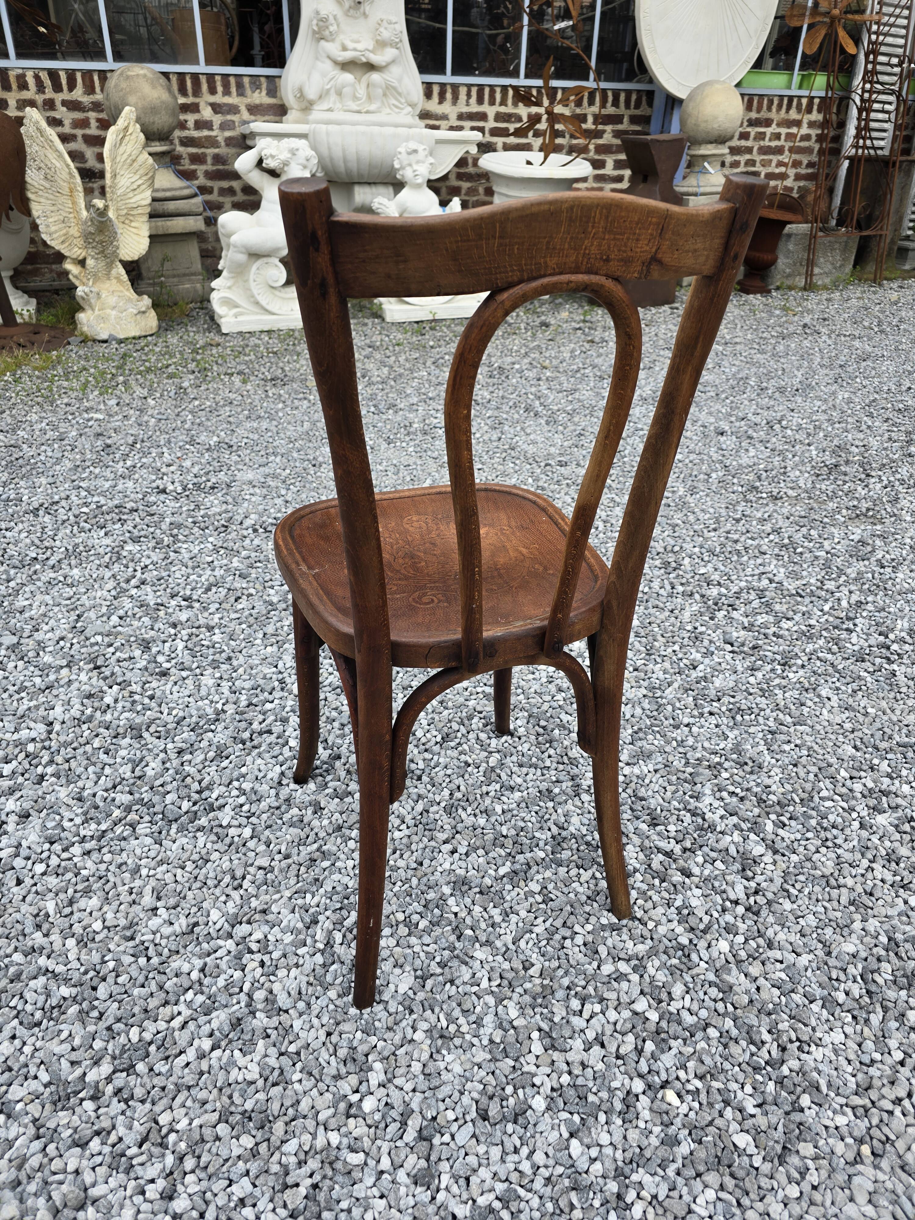 Bentwood bistro chair