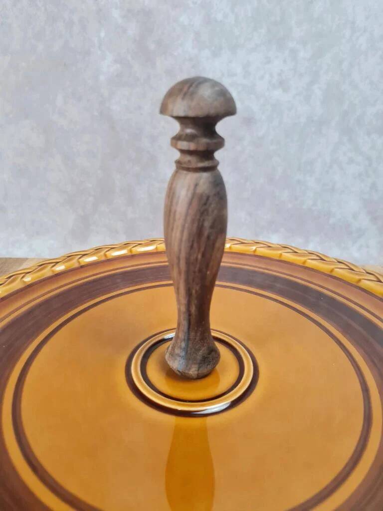 Vintage serving tray with wooden handle – numbered 7532
