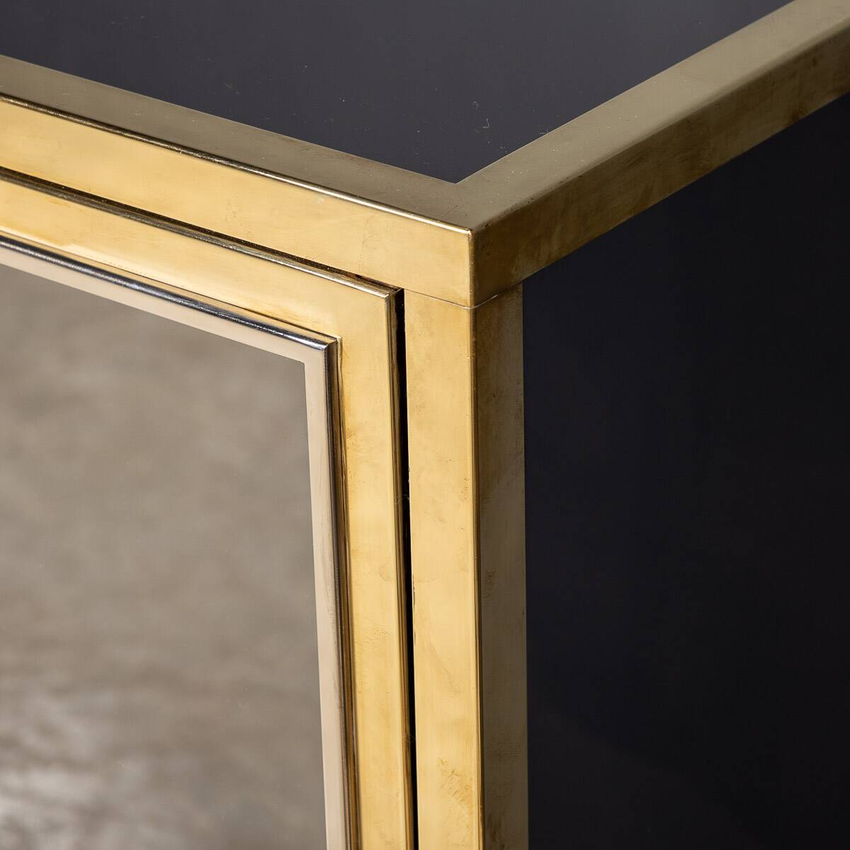 STYLISH 20thC BRASS & MIRRORED SIDEBOARD BY MICHEL PIGNERES c.1970