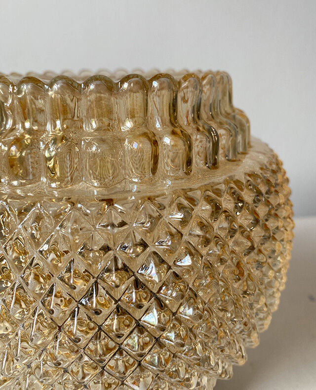 Amber diamond glass wall light