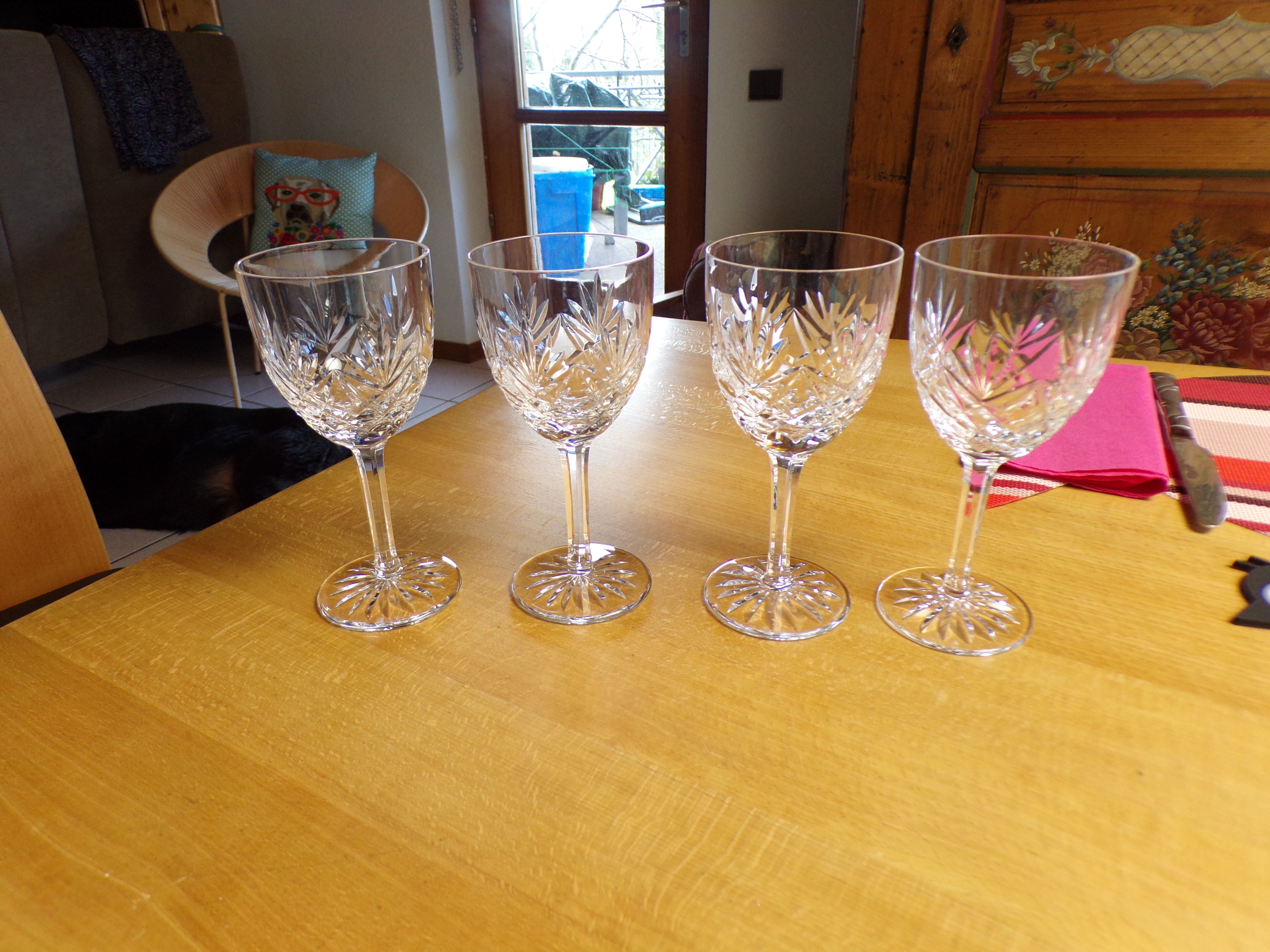 Verres à vins en cristal de Saint Louis
