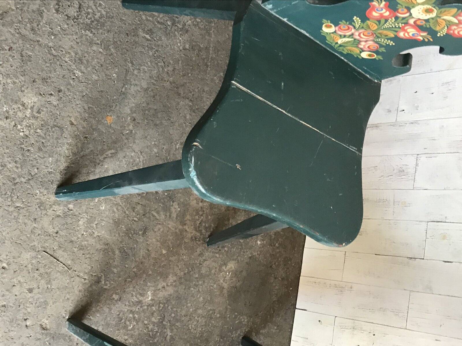 Set of 3 vintage wooden accent chairs, painted in multicolour with floral decoration (1920s)