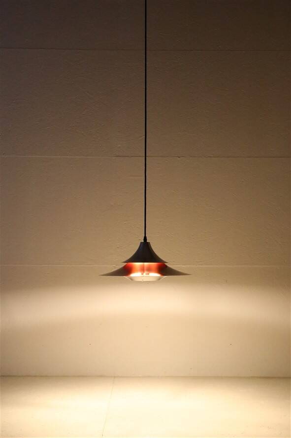 Mid-century Space Age pendant lamp / Danish modern design / 1960s / 1970s