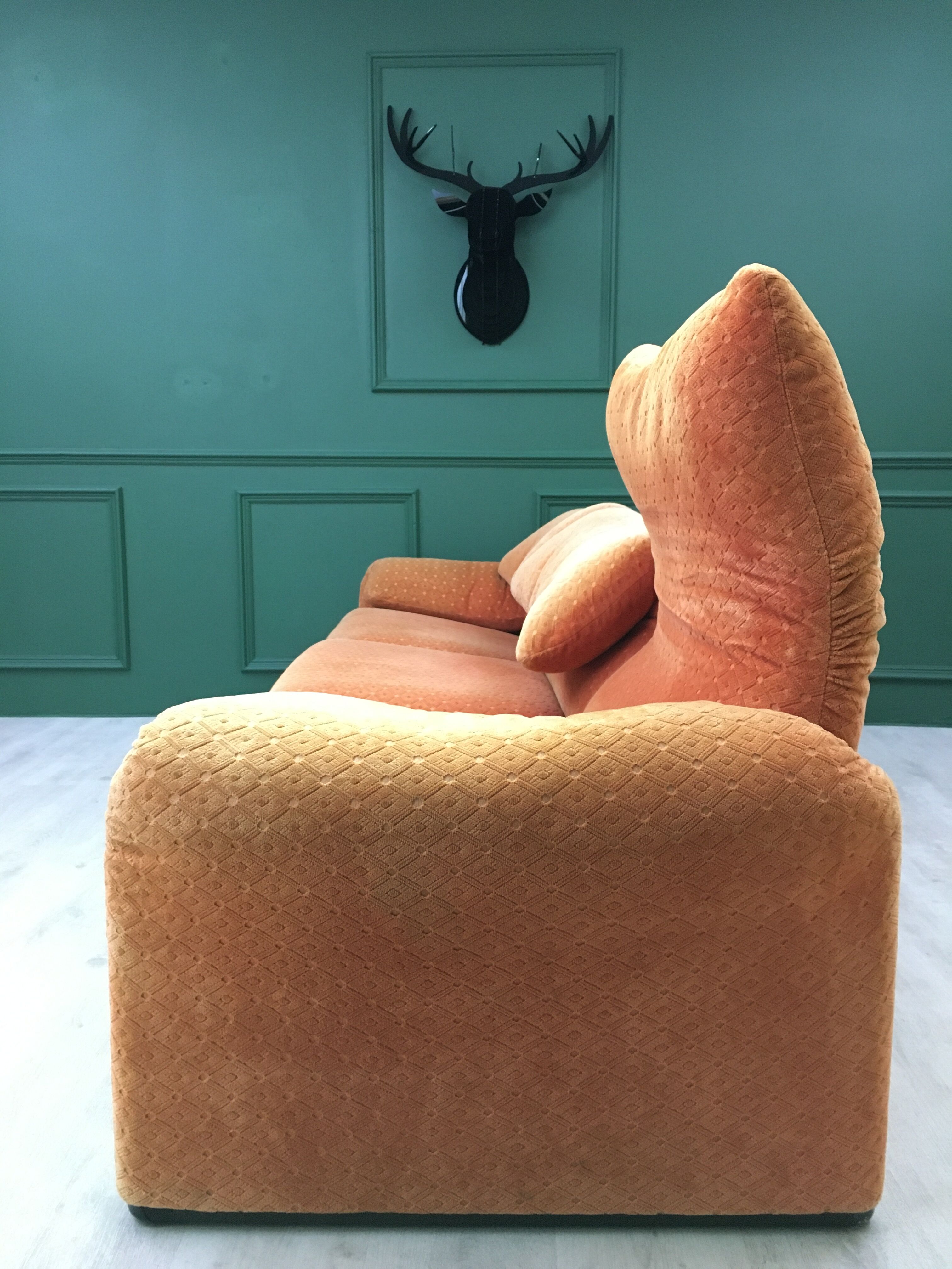Maralunga 3 seater sofa by Vico Magistretti for Cassina