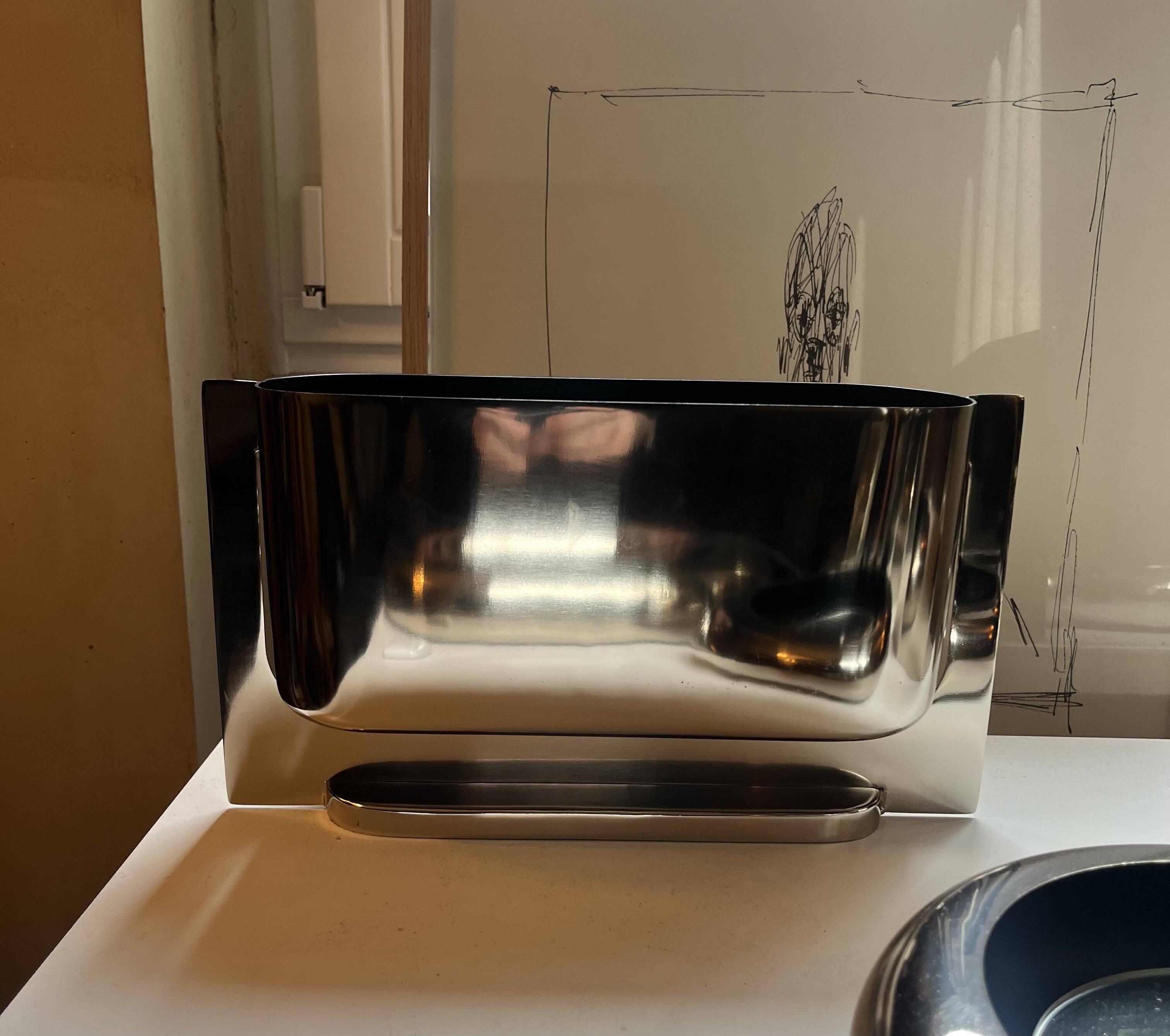 Horizontal vase in silver chrome metal by Jean-Baptiste Fastrez