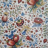 Vintage dish with floral motifs