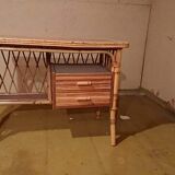 Bureau rotin