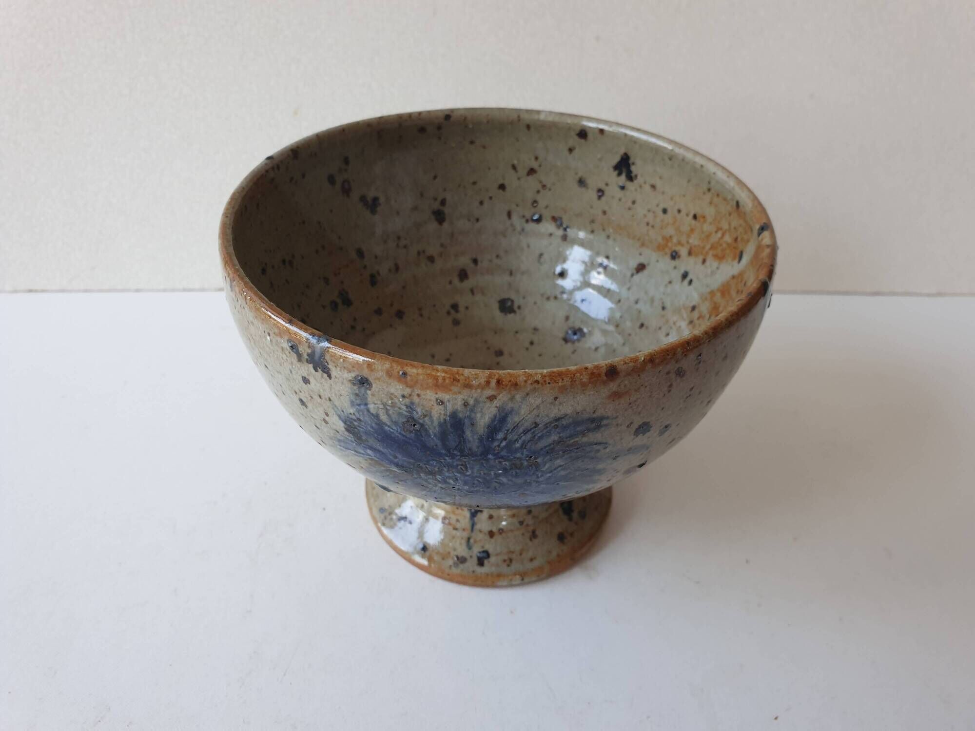 Pyrite stoneware ceramic bowl / cup signed Suzanne Dauliach Vallauris 60's
