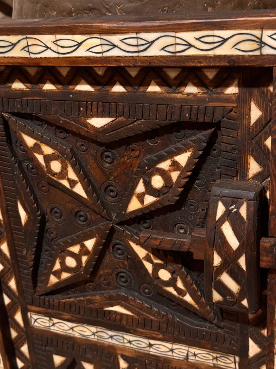 Berber heritage: ancient door decorated with camel bones