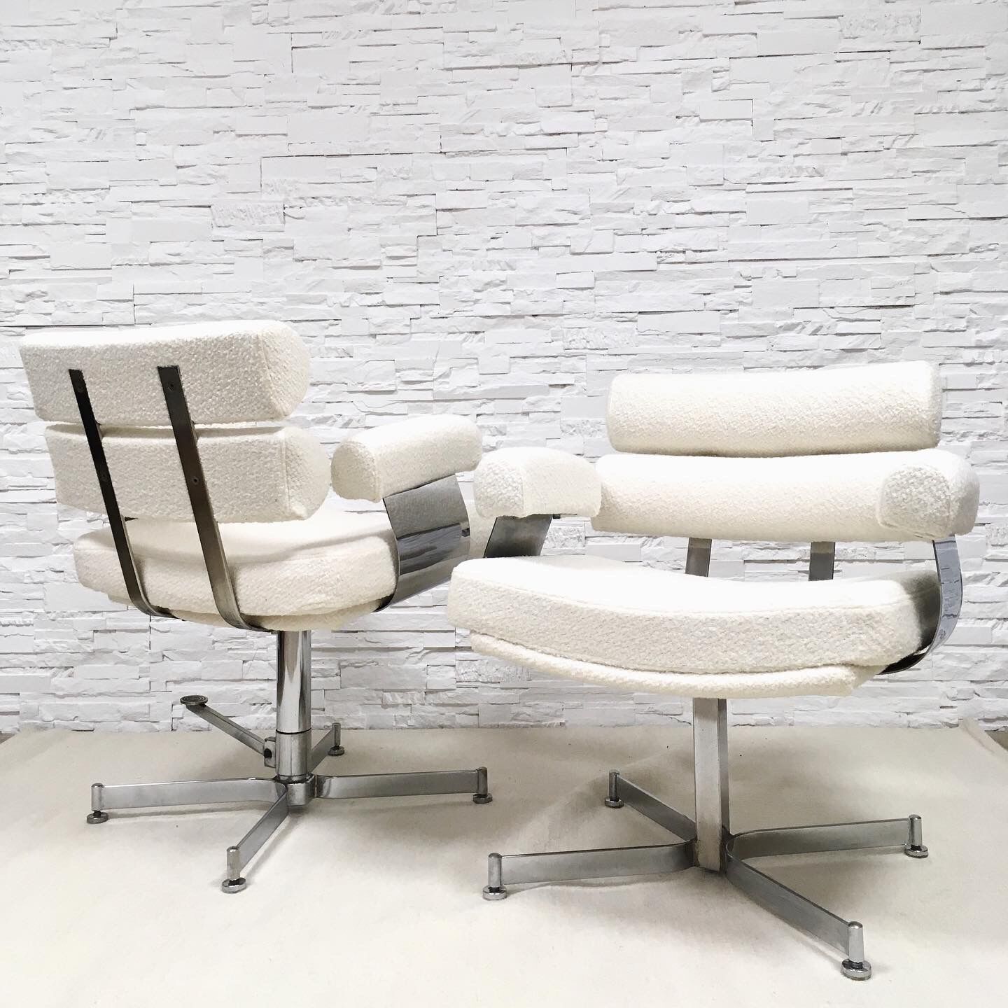 Fauteuil de coiffeur pivotant  vintage-