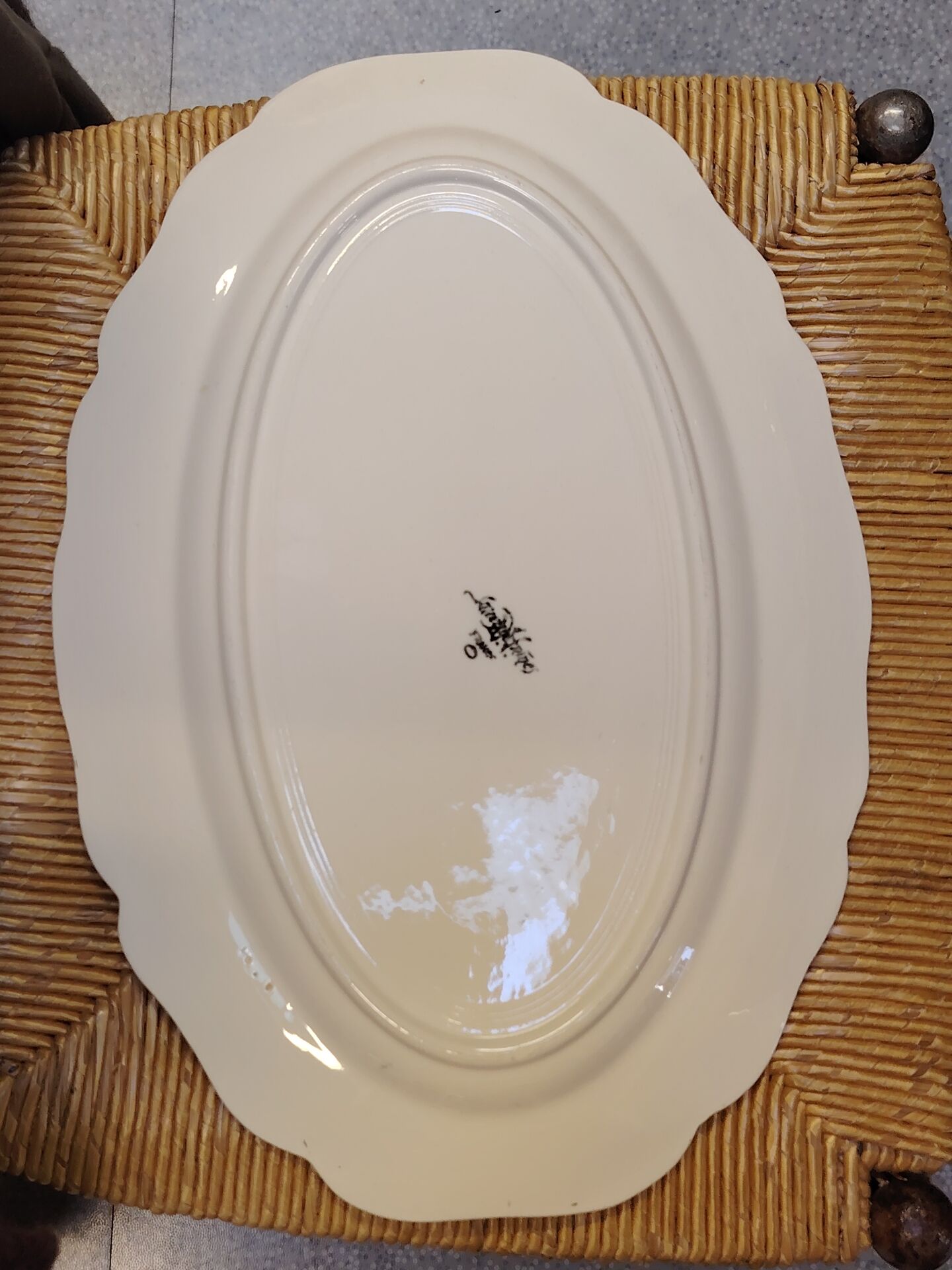 Large oval serving dish "Fleur de France" – Sarreguemines, years