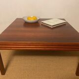 Square wooden coffee table - String Seffle