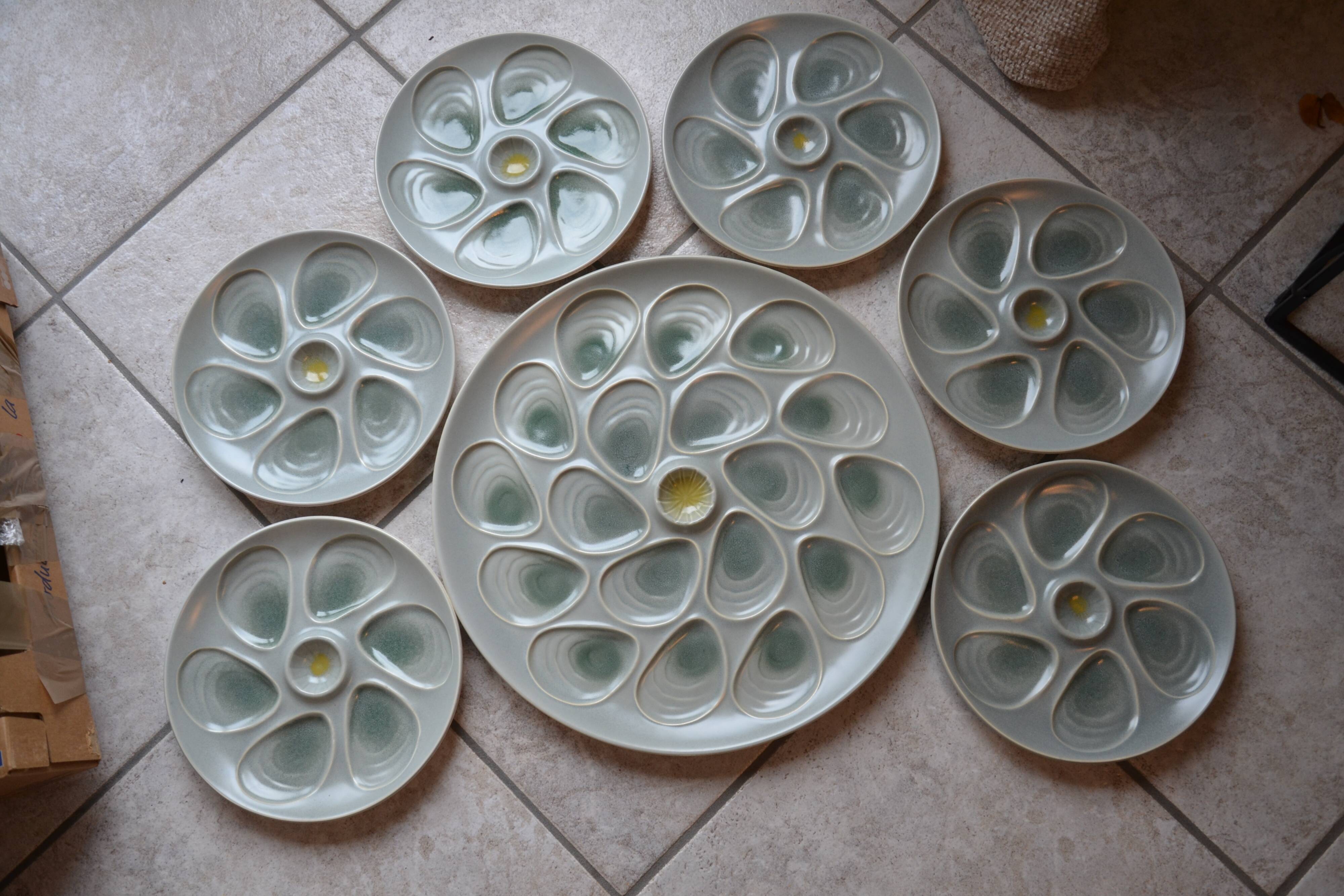 Ensemble assiettes et plat à huîtres Salins