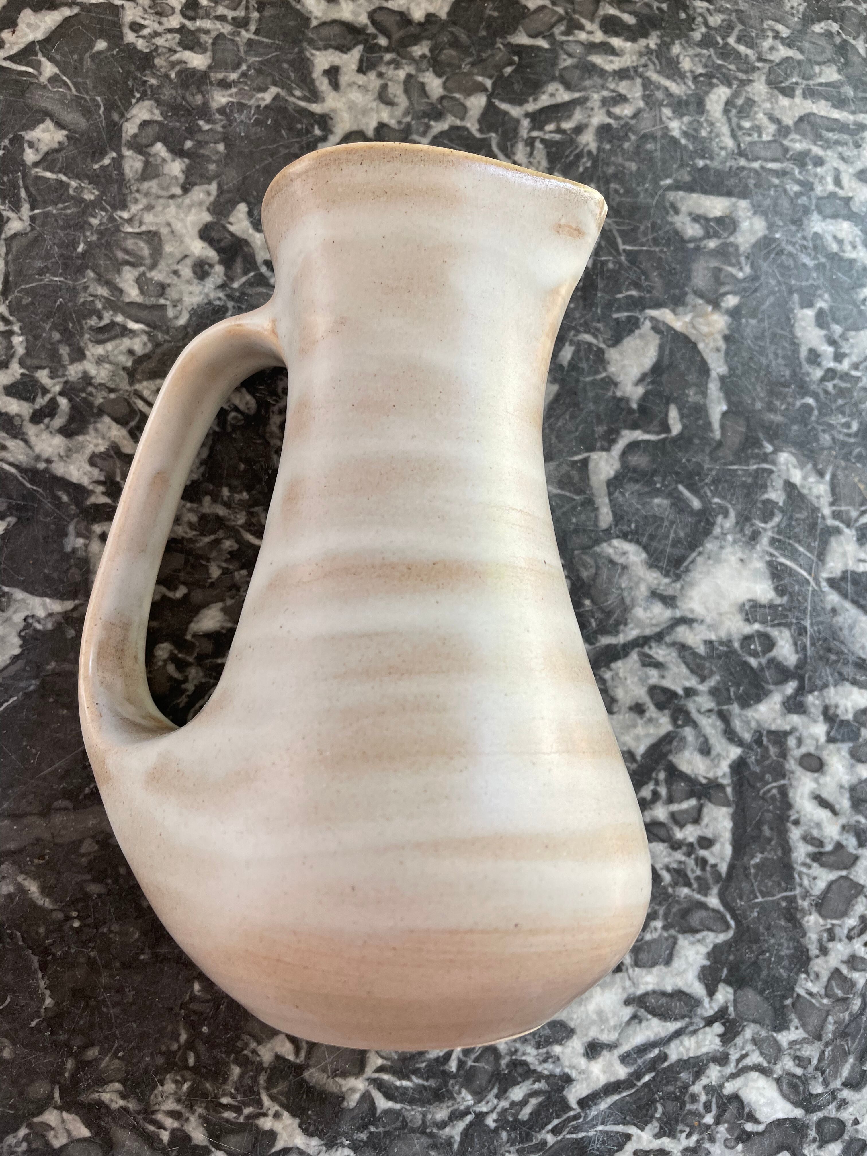 Niderviler skate pitcher